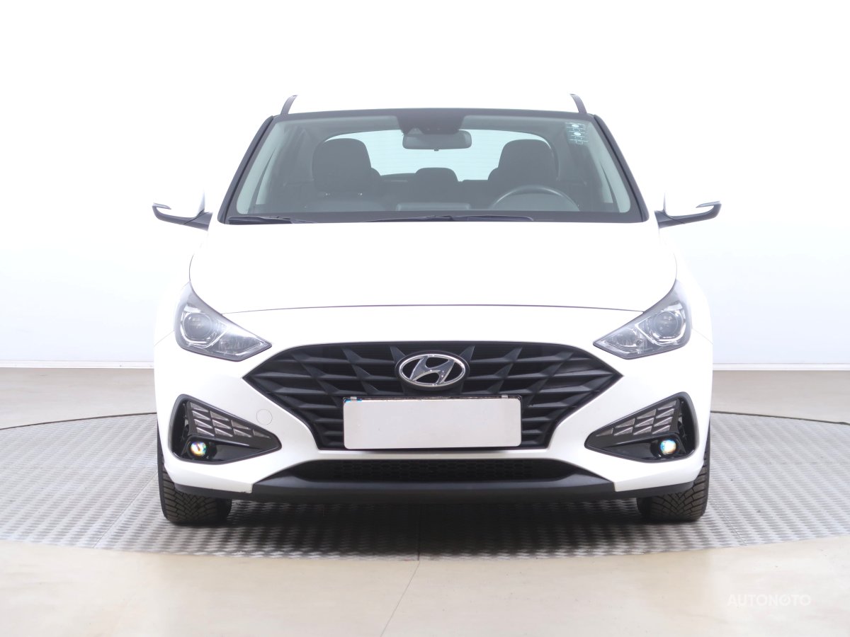 Hyundai i30, 2021 - pohled č. 2