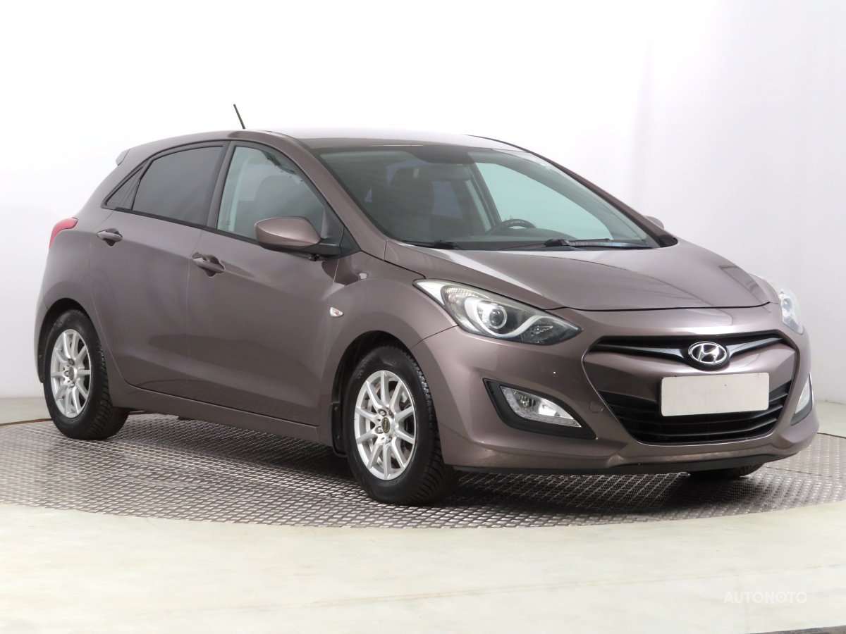 Hyundai i30, 2013 - celkový pohled