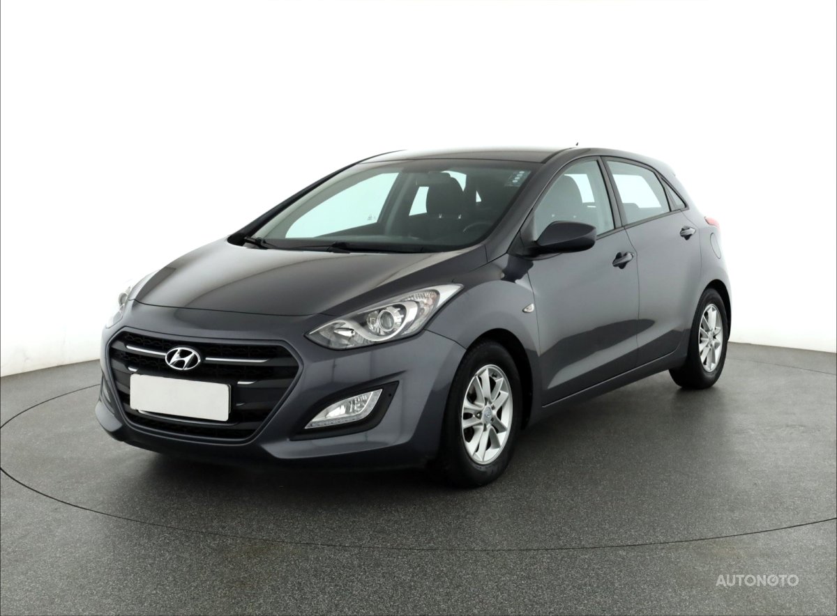 Hyundai i30, 2016 - pohled č. 3