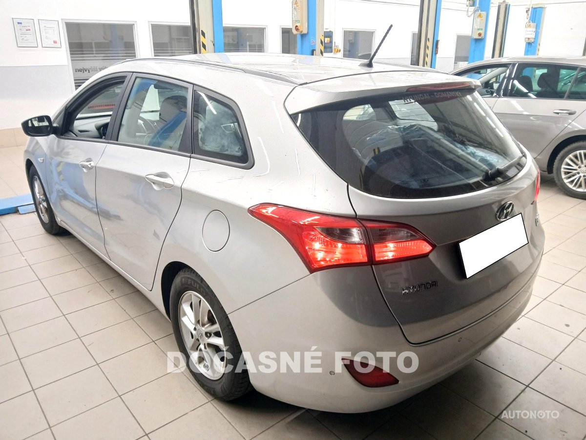 Hyundai i30, 2016 - pohled č. 2