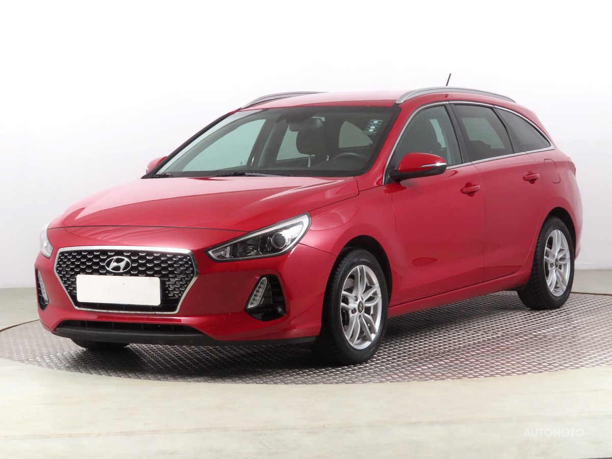 Hyundai i30, 2018 - pohled č. 3