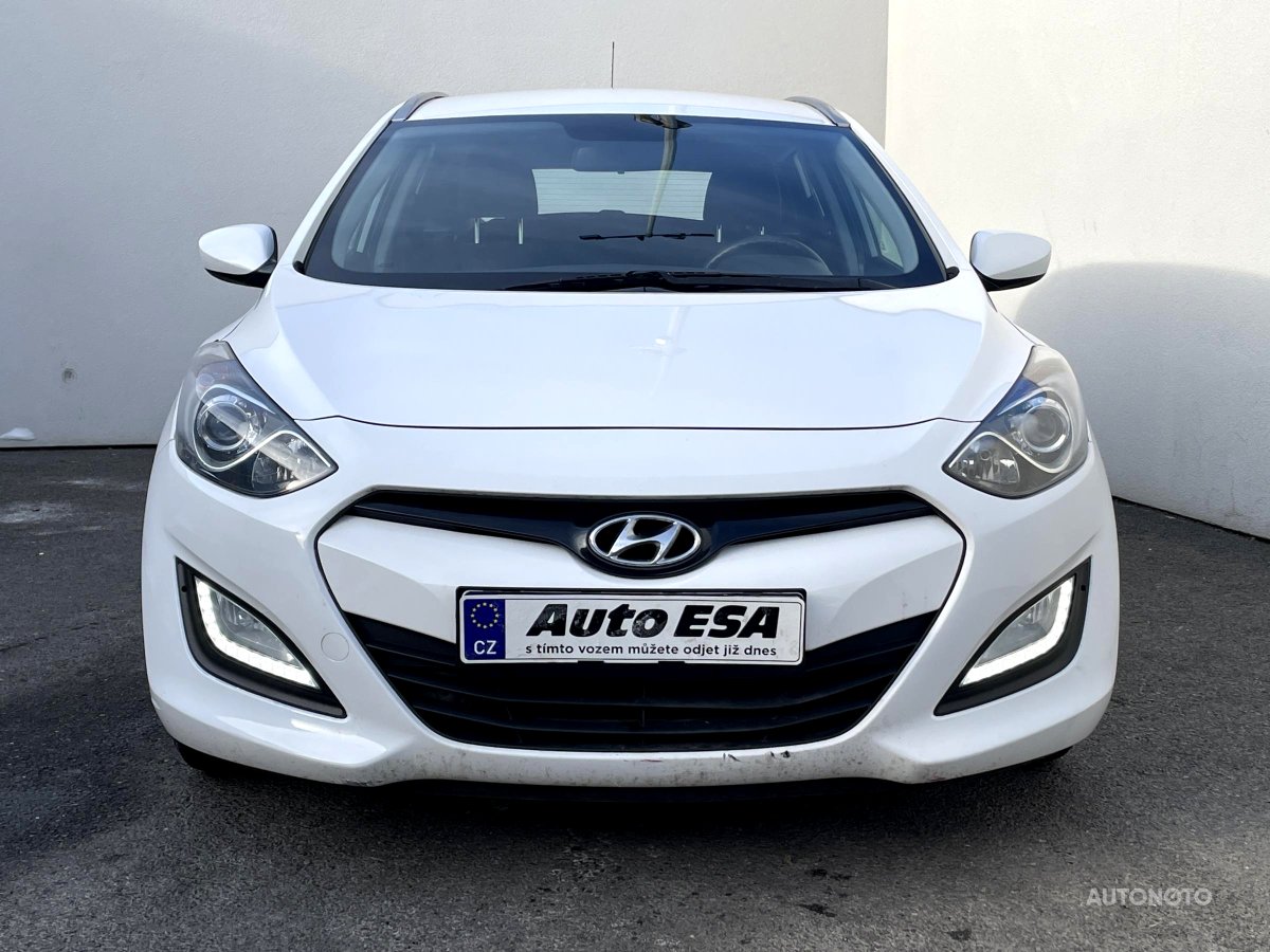 Hyundai i30, 2012 - pohled č. 2