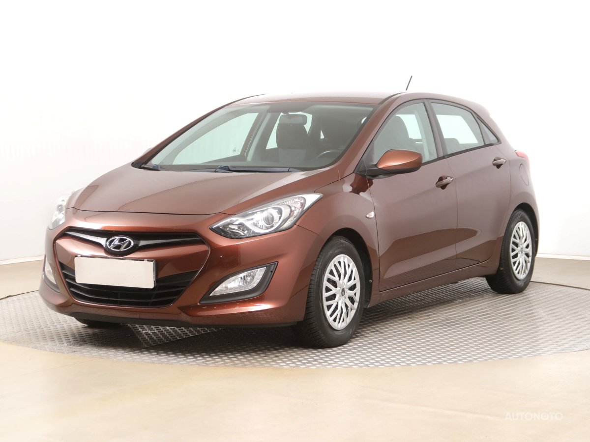 Hyundai i30, 2014 - pohled č. 3