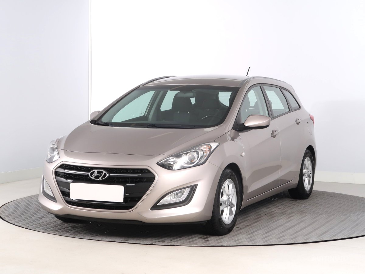 Hyundai i30, 2016 - pohled č. 3