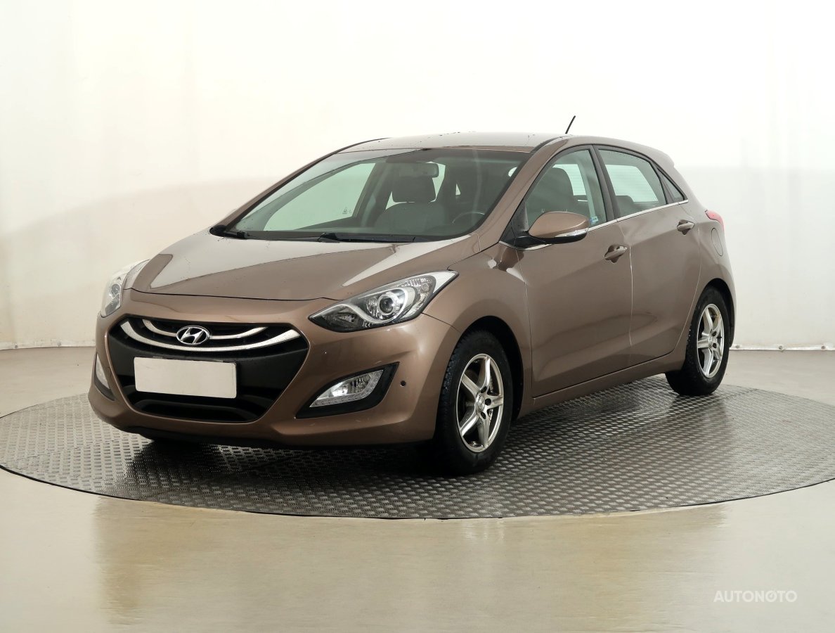 Hyundai i30, 2014 - pohled č. 3