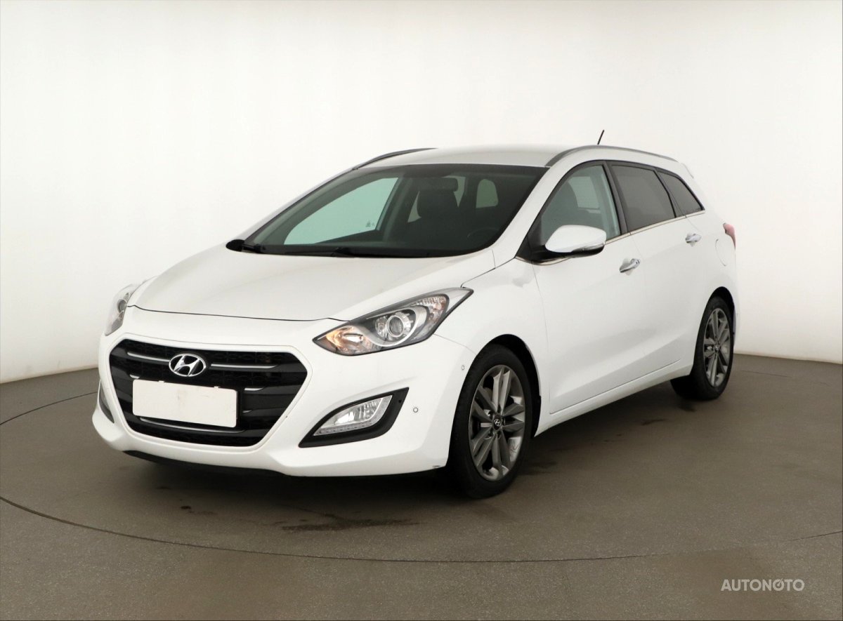 Hyundai i30, 2015 - pohled č. 3