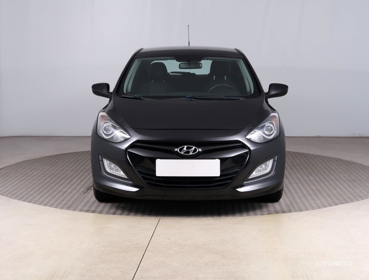 Hyundai i30, 2012 - pohled č. 2