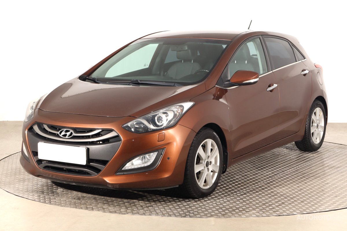 Hyundai i30, 2012 - pohled č. 3