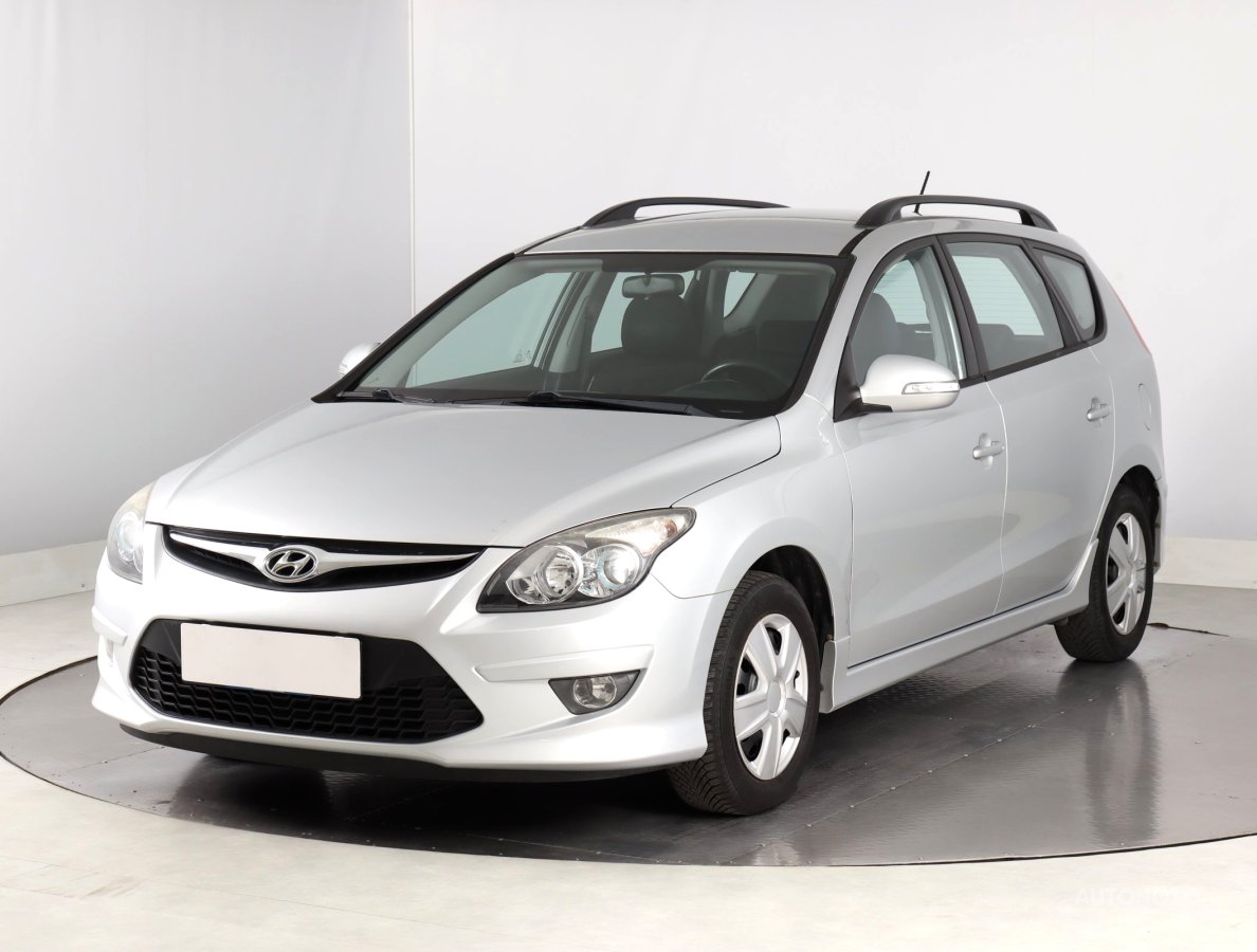 Hyundai i30, 2011 - pohled č. 3