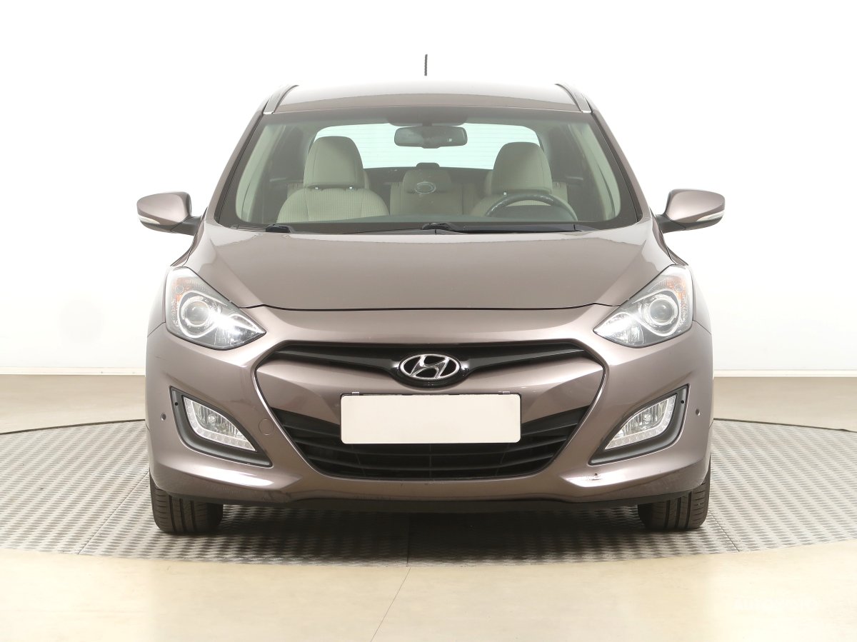 Hyundai i30, 2012 - pohled č. 2