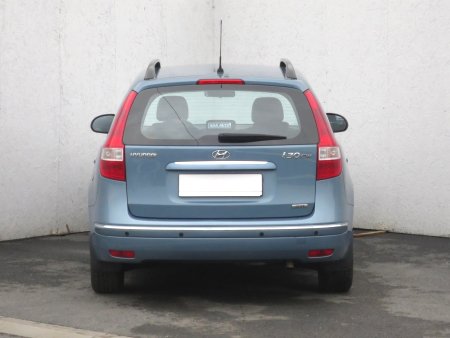 Hyundai i30, 2008 - pohled č. 6