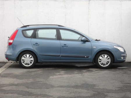 Hyundai i30, 2008 - pohled č. 8