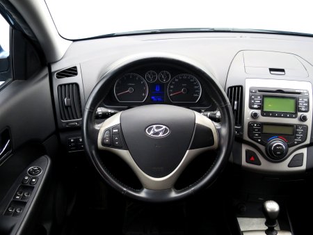Hyundai i30, 2008 - pohled č. 9