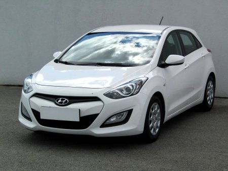 Hyundai i30, 2012 - pohled č. 3
