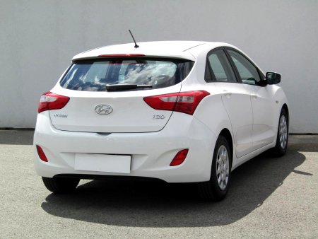 Hyundai i30, 2012 - pohled č. 5