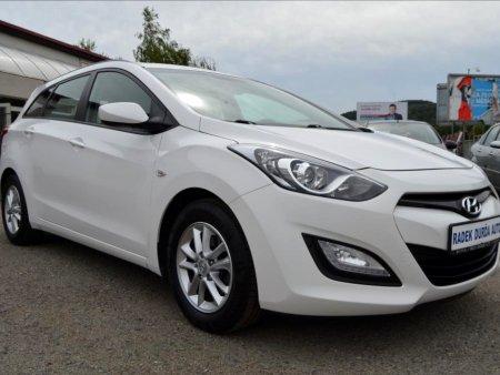 Hyundai i30, 2012 - pohled č. 3