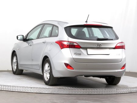 Hyundai i30, 2017 - pohled č. 5