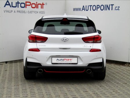 Hyundai i30, 2018 - pohled č. 5