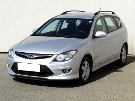 Hyundai i30, 2011 - pohled č. 3