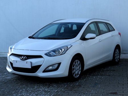 Hyundai i30, 2014 - pohled č. 3