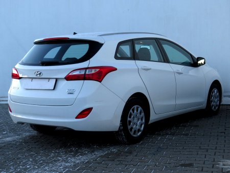 Hyundai i30, 2014 - pohled č. 5