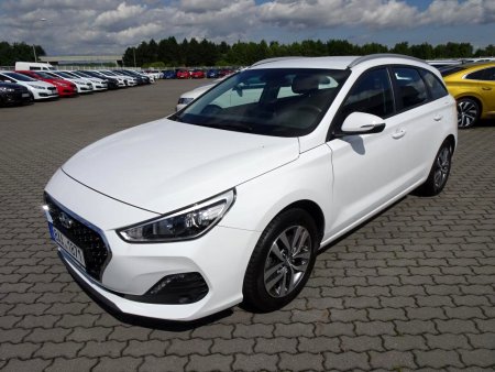 Hyundai i30, 2020 - pohled č. 2