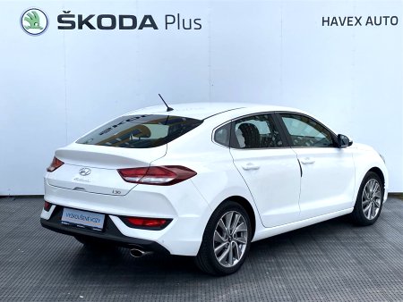 Hyundai i30, 2018 - pohled č. 2