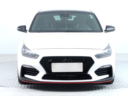 Hyundai i30 Fastback, 2019 - pohled č. 2