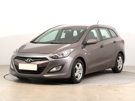 Hyundai i30, 2014 - pohled č. 3