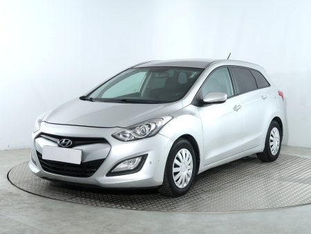 Hyundai i30, 2012 - pohled č. 3