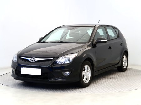 Hyundai i30, 2011 - pohled č. 3