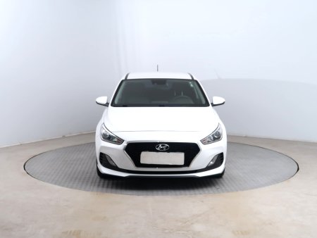 Hyundai i30, 2019 - pohled č. 2
