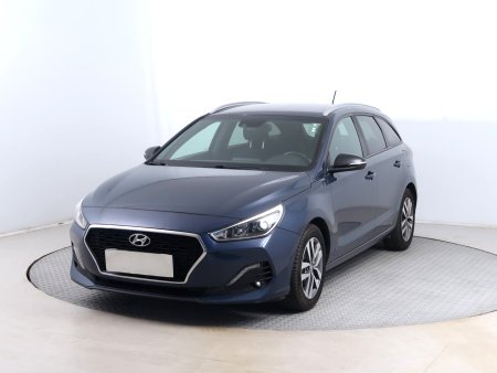 Hyundai i30, 2018 - pohled č. 3