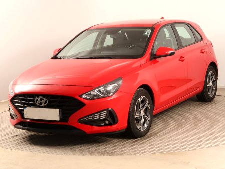 Hyundai i30, 2021 - pohled č. 3