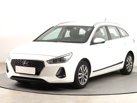 Hyundai i30, 2018 - pohled č. 3