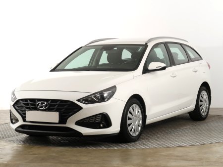 Hyundai i30, 2021 - pohled č. 3