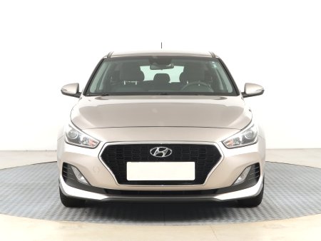 Hyundai i30, 2020 - pohled č. 2