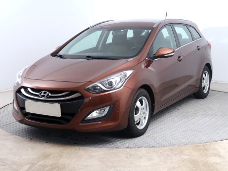 Hyundai i30, 2014 - pohled č. 3
