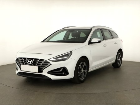 Hyundai i30, 2022 - pohled č. 3