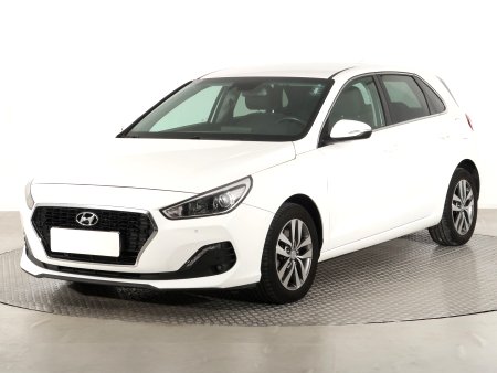 Hyundai i30, 2019 - pohled č. 3