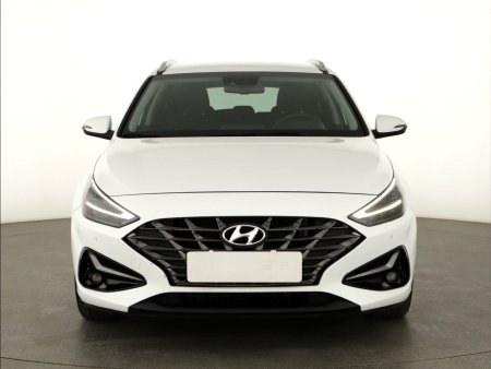 Hyundai i30, 2022 - pohled č. 2