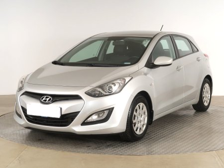 Hyundai i30, 2013 - pohled č. 3