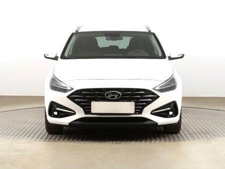 Hyundai i30, 2022 - pohled č. 2
