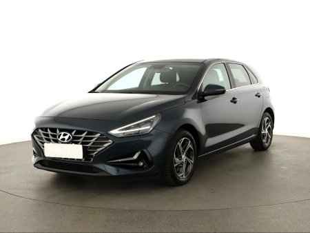 Hyundai i30, 2022 - pohled č. 3