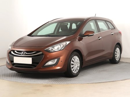 Hyundai i30, 2013 - pohled č. 3