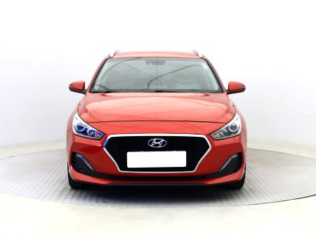 Hyundai i30, 2019 - pohled č. 2