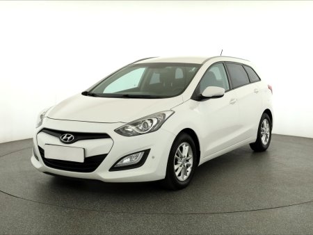 Hyundai i30, 2013 - pohled č. 3