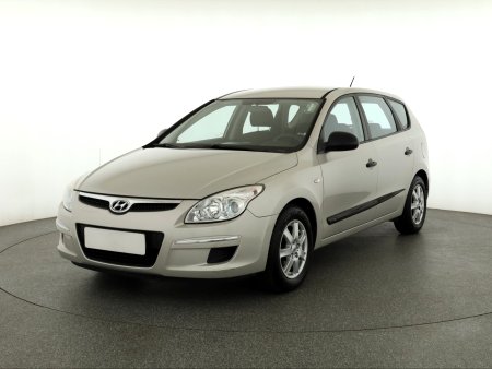 Hyundai i30, 2009 - pohled č. 3