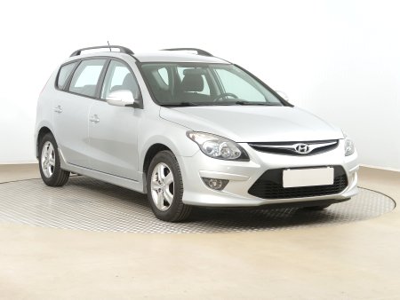 Hyundai i30, 2011