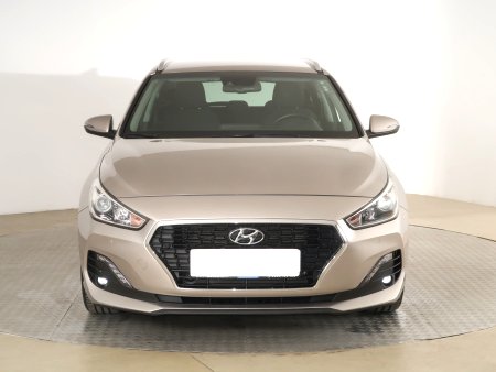 Hyundai i30, 2019 - pohled č. 2